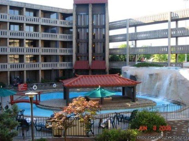 The Hotel Chalet At The Choo Choo Chattanooga Exterior photo
